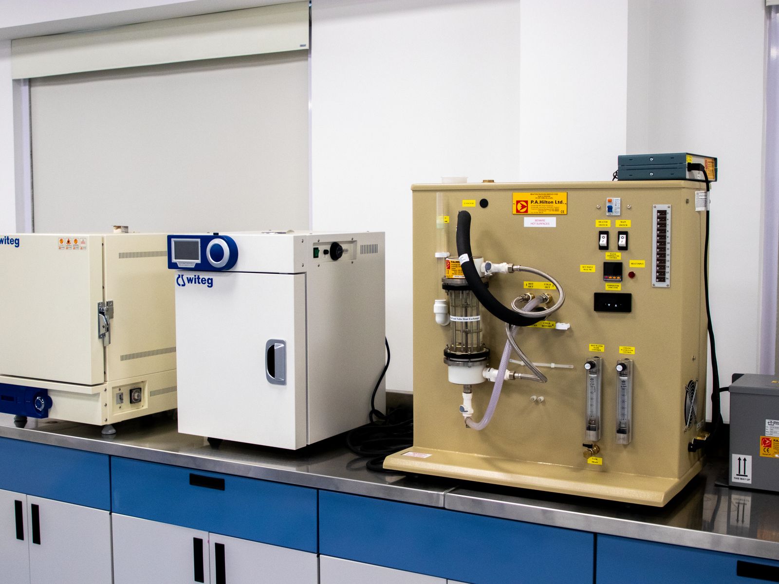 Industrial laboratory testing equipment