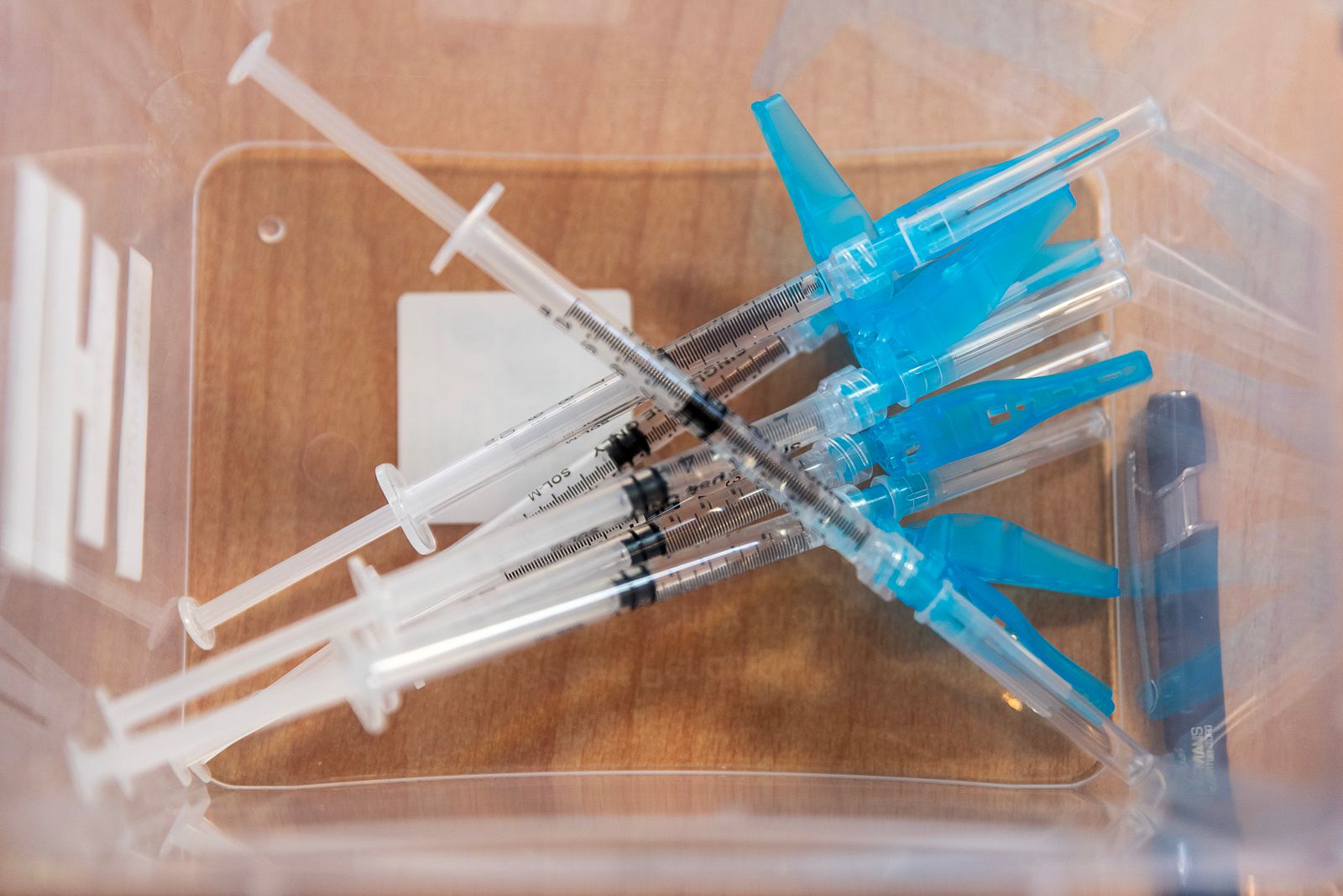 Medical consumables including syringes